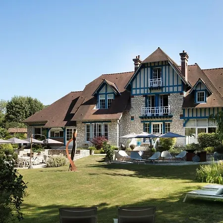 Le Jardin Des Plumes Hotel