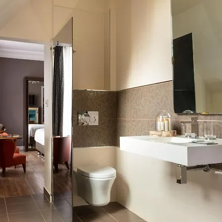 Le Jardin Des Plumes Hotel
