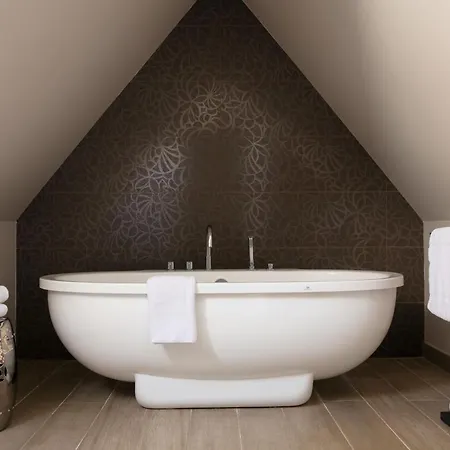 Hotel Le Jardin Des Plumes 2*