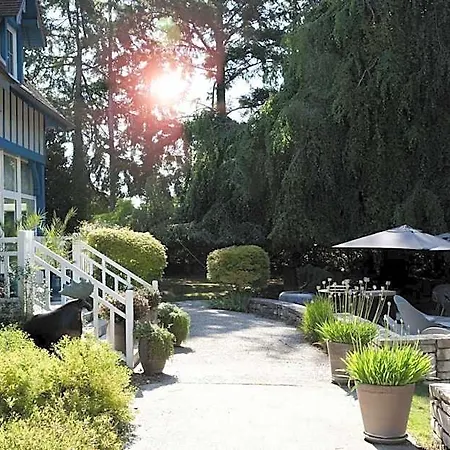 Hotel Le Jardin Des Plumes 2*