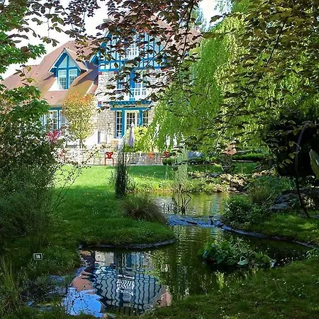 Le Jardin Des Plumes Szálloda 2*