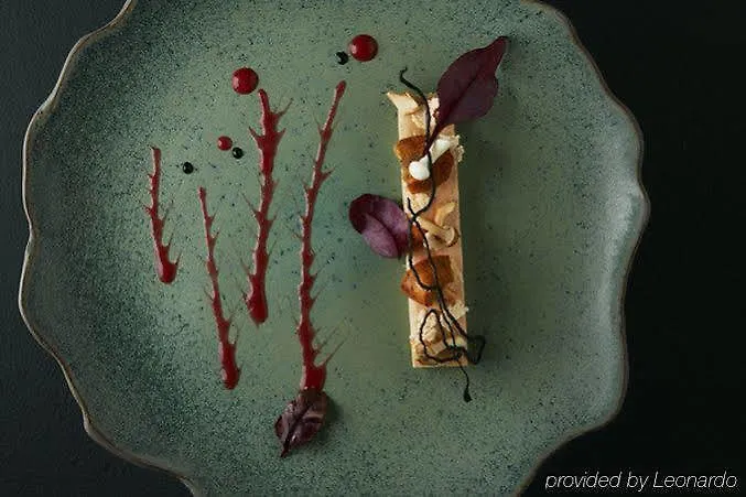 Le Jardin Des Plumes Hotel