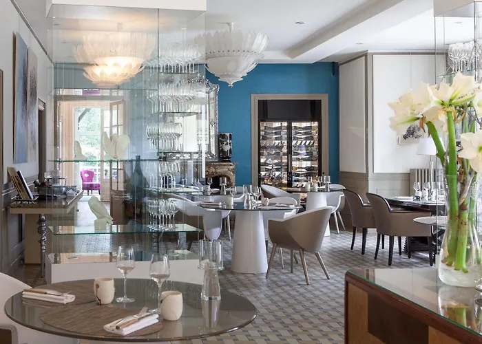 Le Jardin Des Plumes Hotel