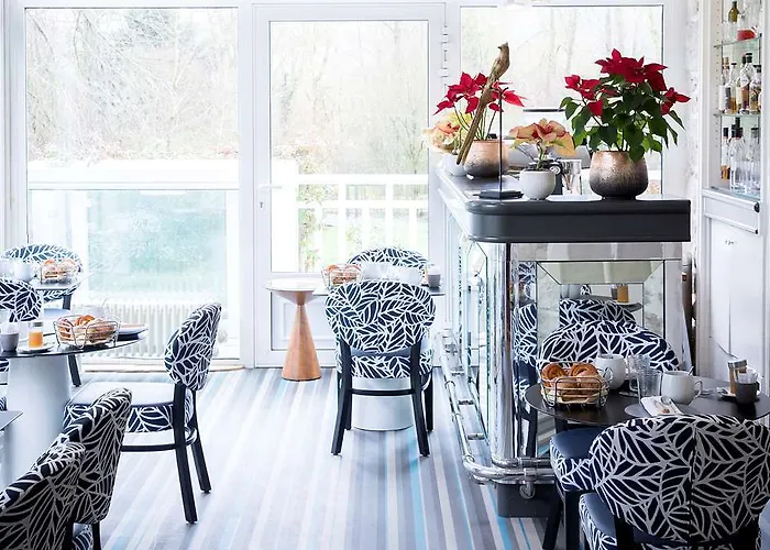 Le Jardin Des Plumes Giverny