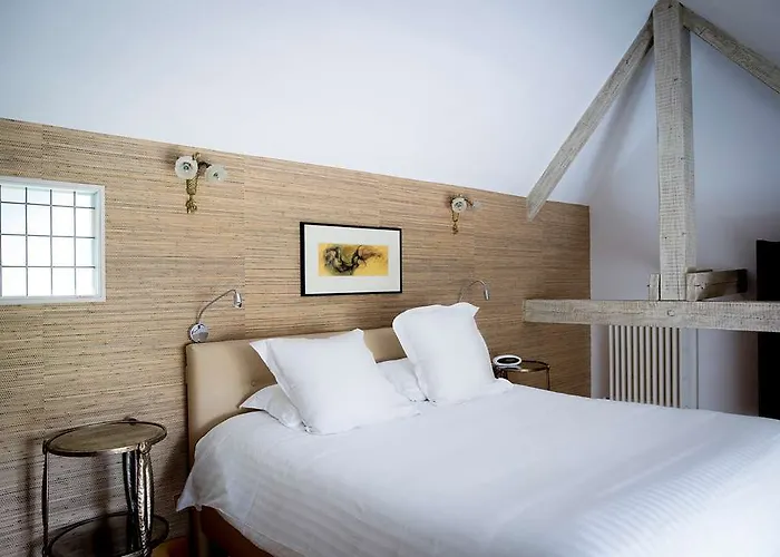 Le Jardin Des Plumes 2*