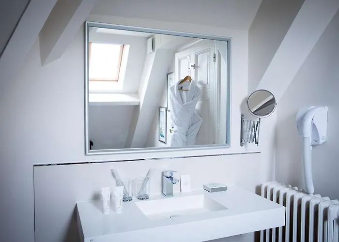 Le Jardin Des Plumes