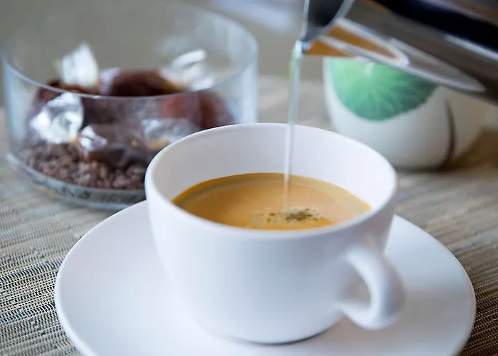 Le Jardin Des Plumes Giverny