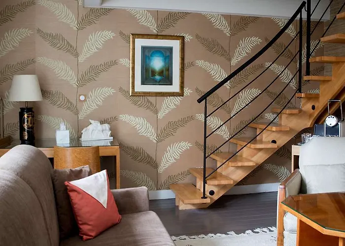 Le Jardin Des Plumes