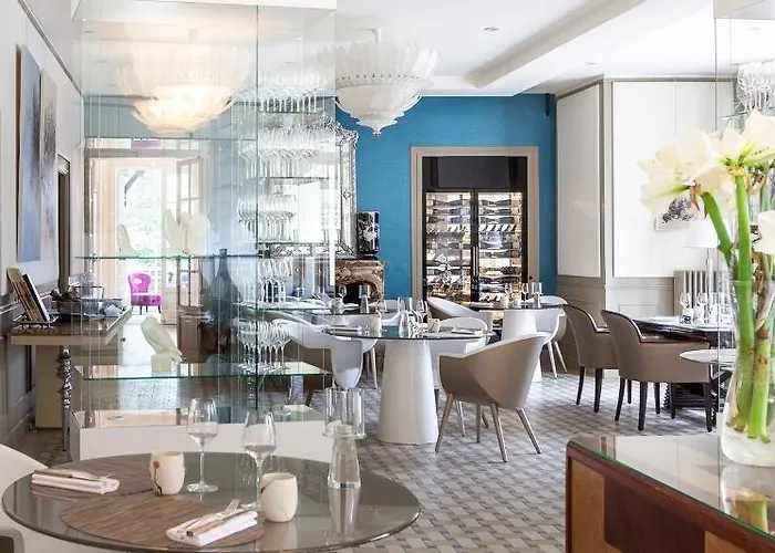 Le Jardin Des Plumes Hotel